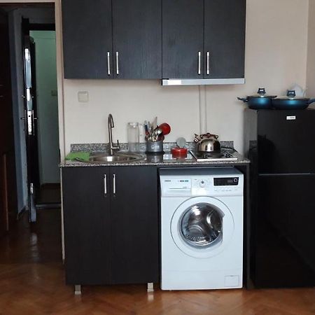 Naira Apartment Batumi Esterno foto